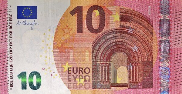 10 Euro Bills